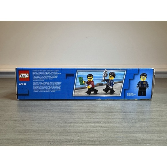 Lego City Police Highway Arrest - 185 Piece Mini Figures Vito Detain Duke SEALED - Picture 6 of 6